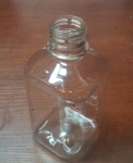 Бутылка 250мл прозрачная квадратная+крышка(300шт.ДШВ 60*45*85, 6,1кг)(ВШ 126х59мм)